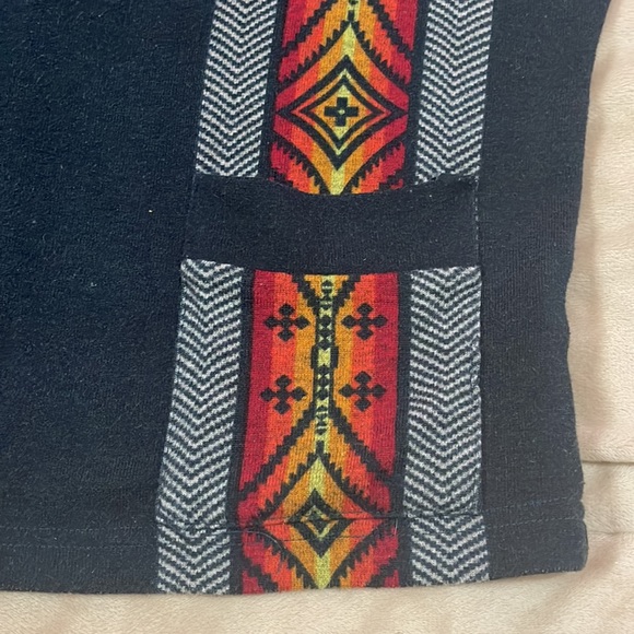 Hooded pullover - Picture 4 of 9